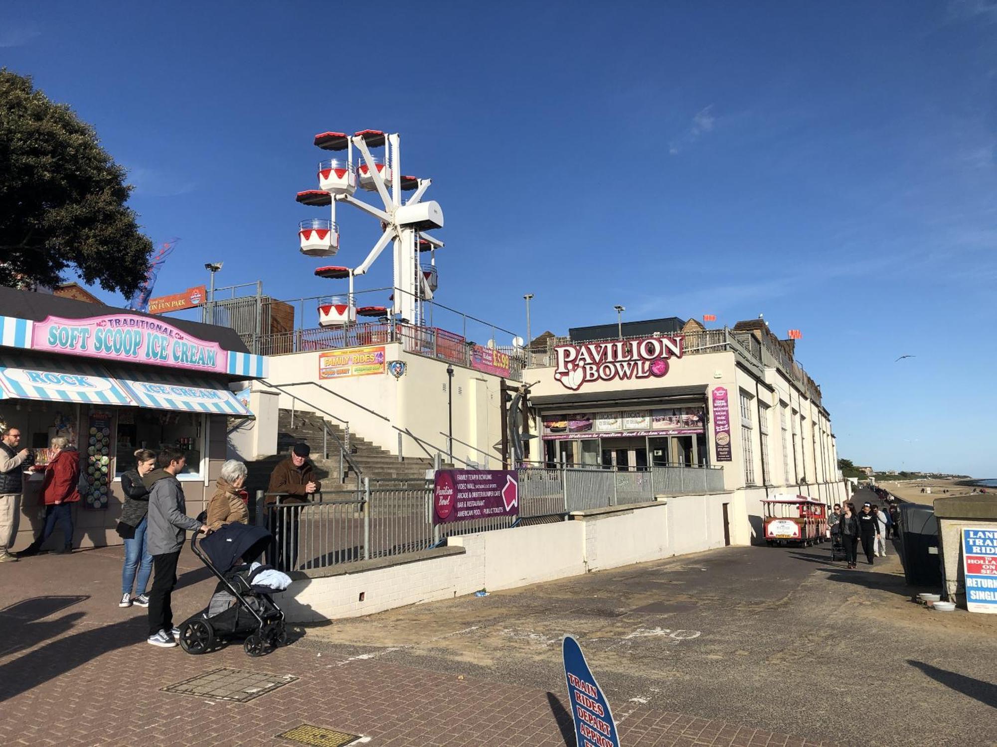 A Wave From It All Great Clacton Exteriör bild